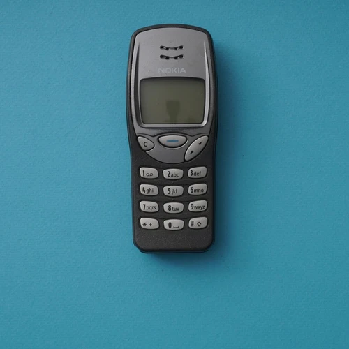 Nokia-3210-5.webp